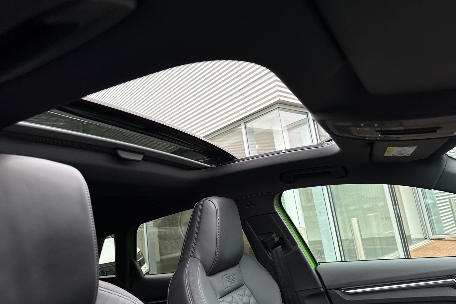 Used Audi RS3 2024 for sale - 76732469: Photo 60