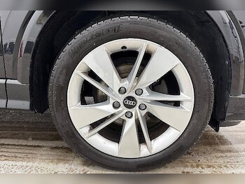 Used Audi Q2 2024 for sale - 77435994: Photo