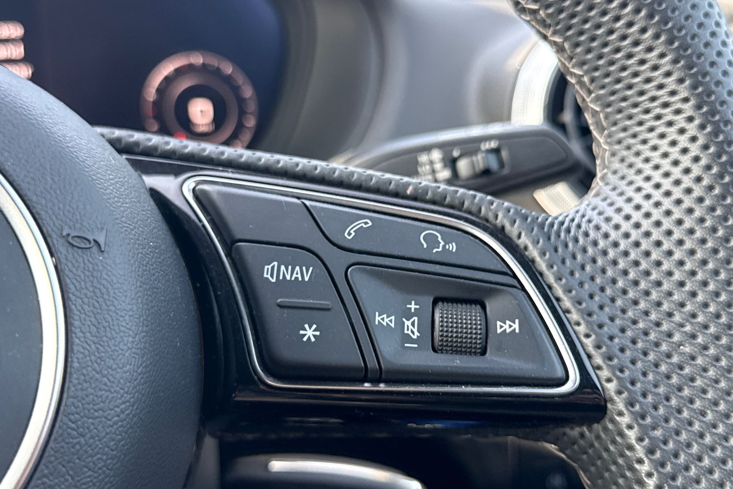 Used Audi Q2 2024 for sale - 77435994: Photo 59