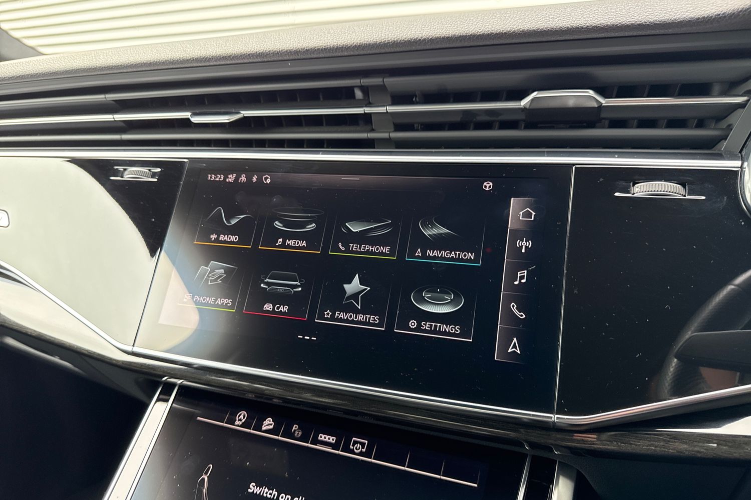 Used Audi Q7 2022 for sale - 76113750: Photo 49