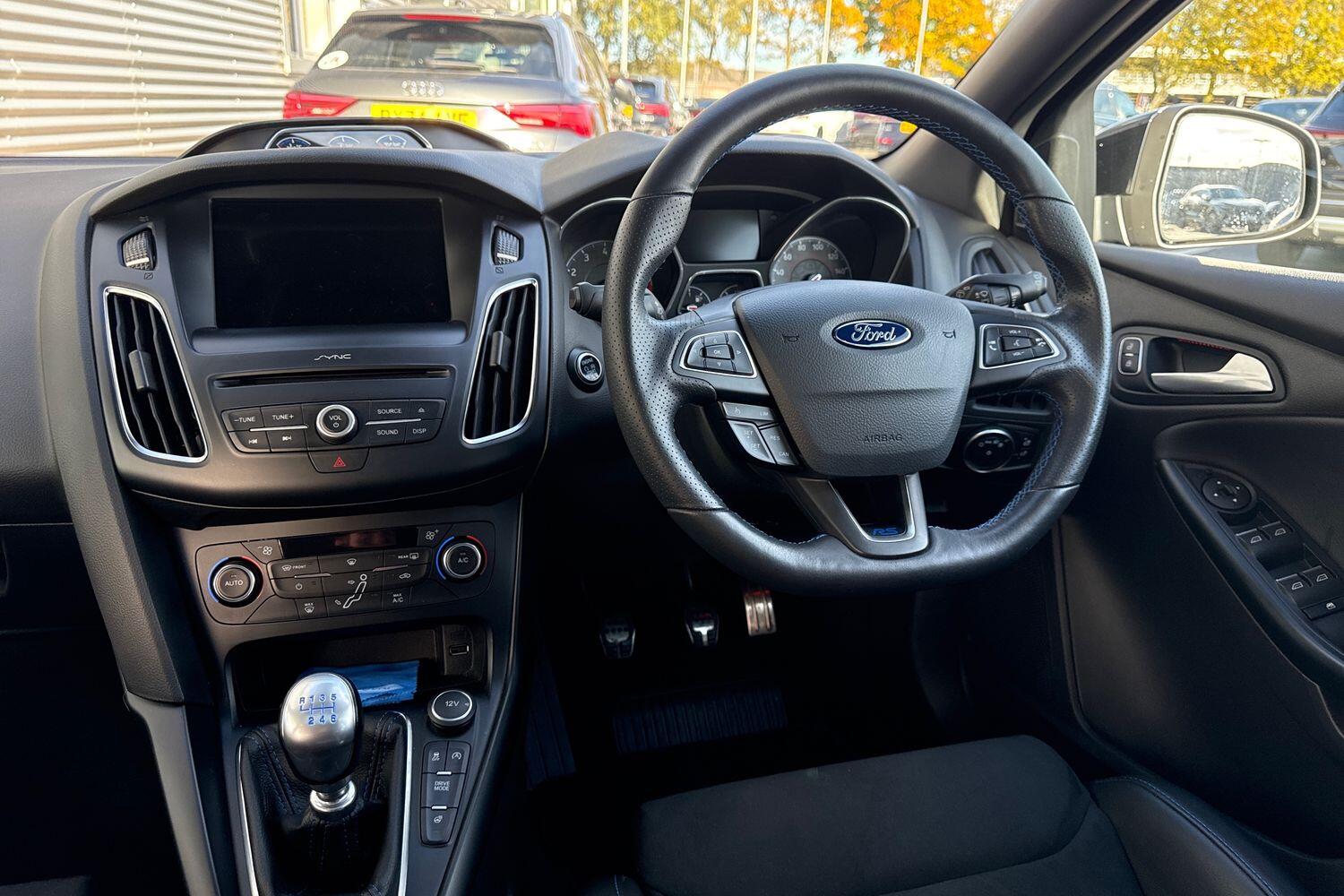 Used Ford Focus 2018 for sale - 76353080: Photo 12