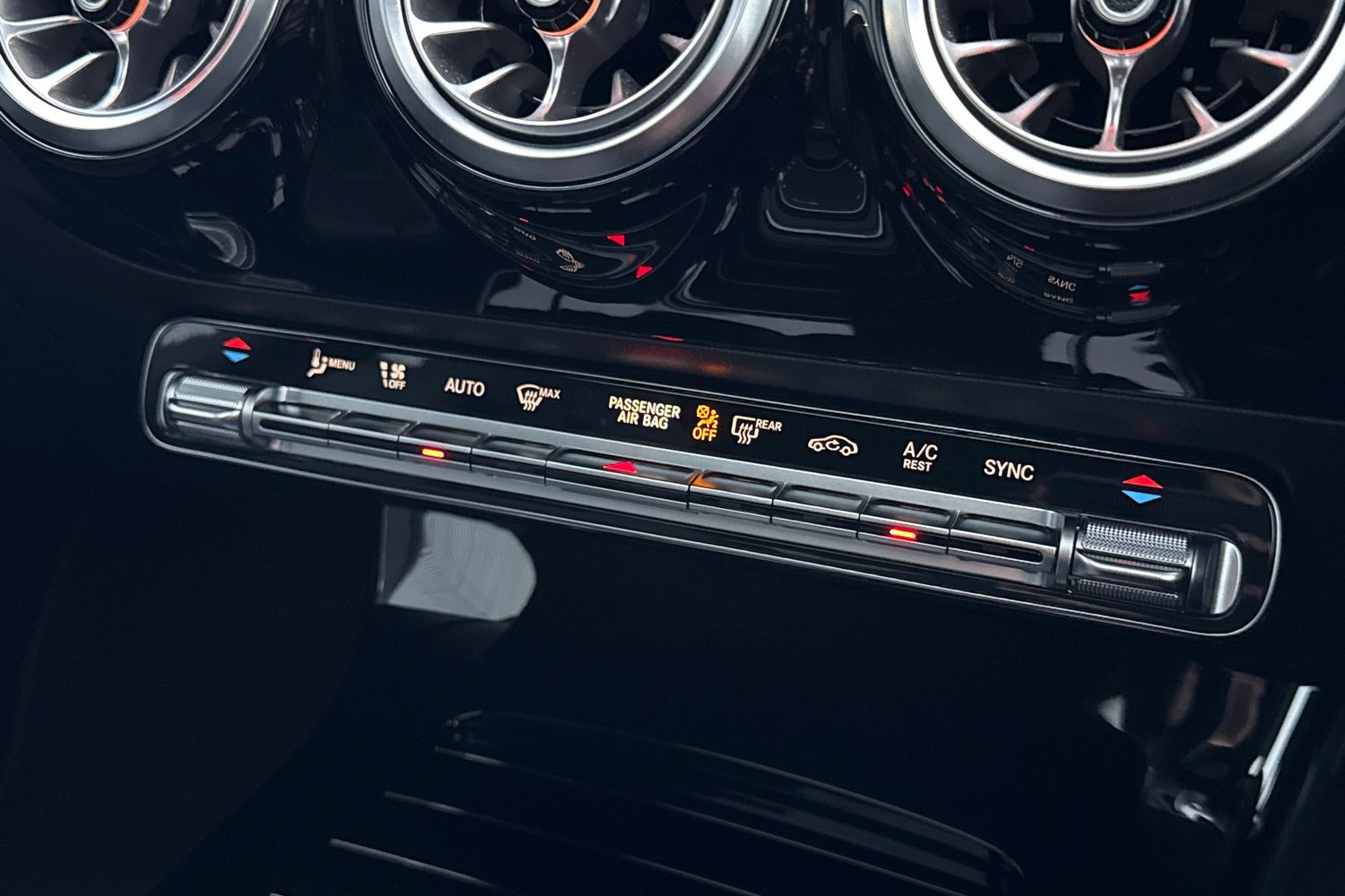 Used Mercedes-Benz CLA 2022 for sale - 76972746: Photo 21