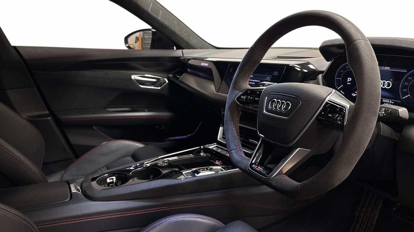 Used Audi RS e-tron GT 2022 for sale - 77421511: Photo 5