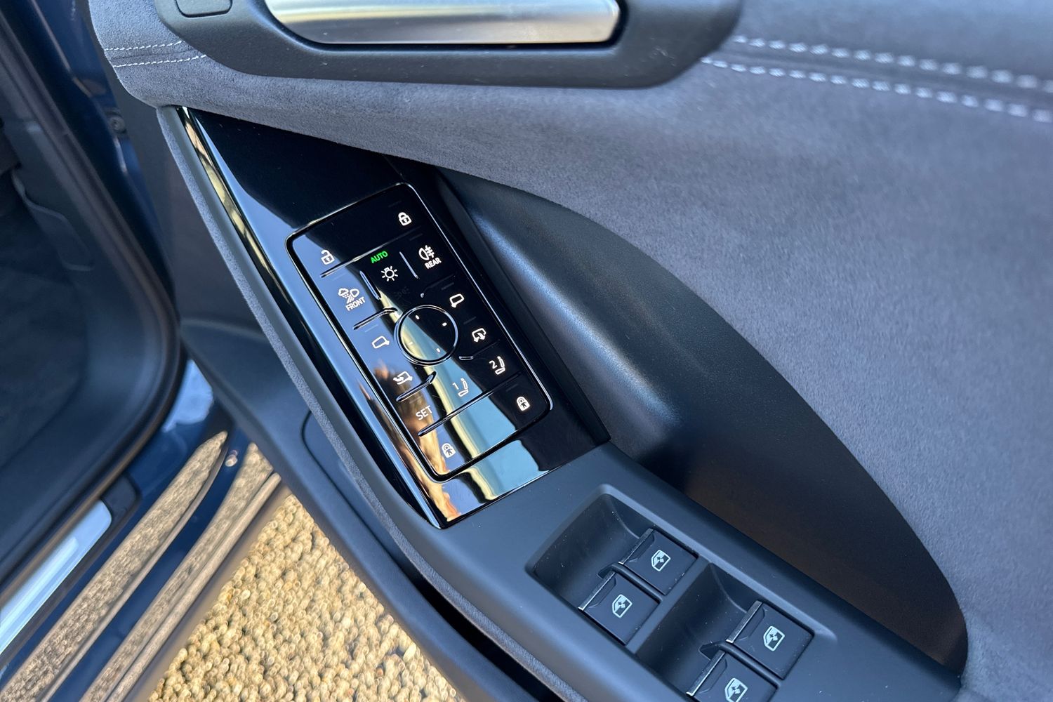 Used Audi Q6 e-tron 2025 for sale - 77368613: Photo 47