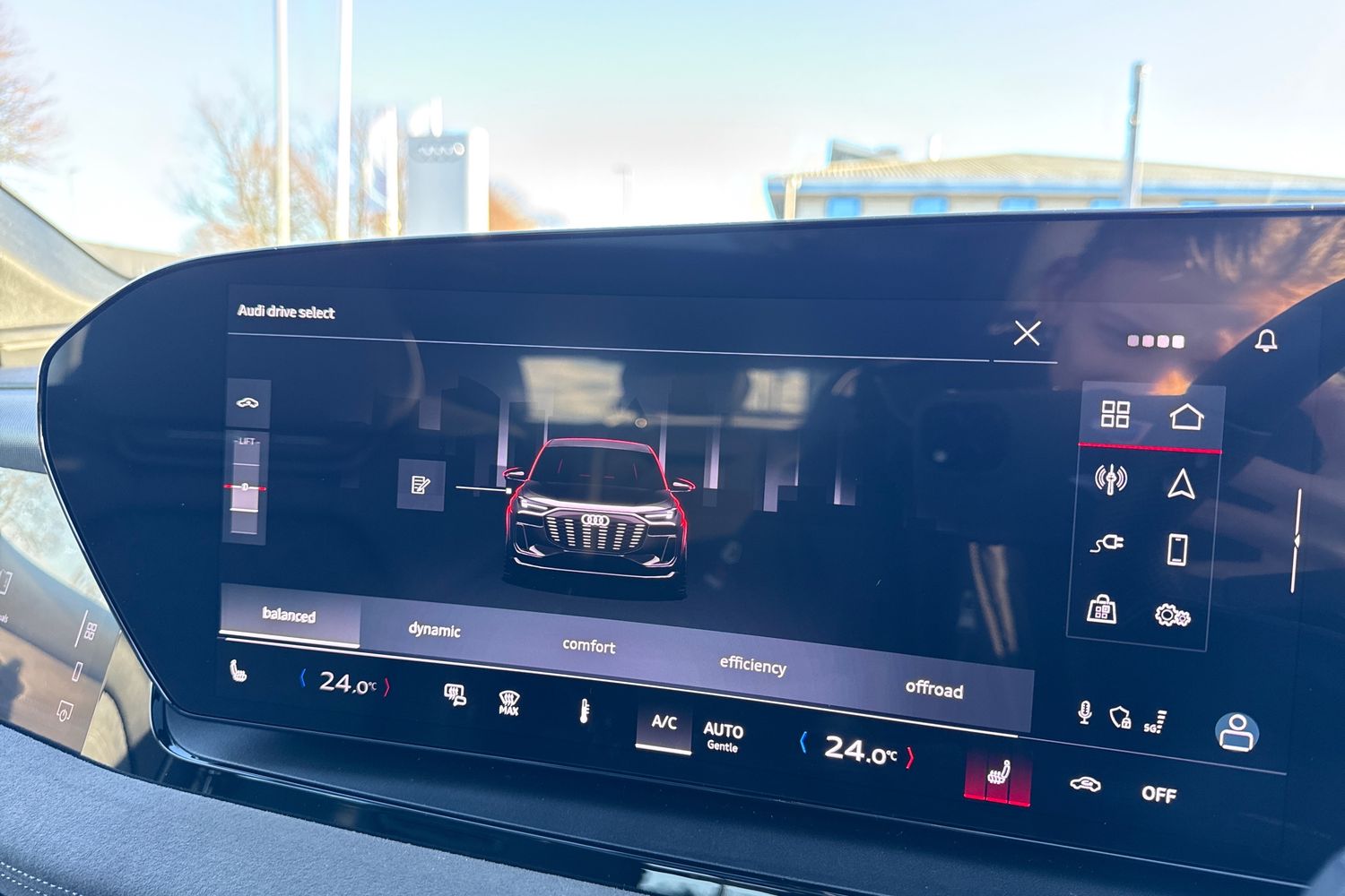 Used Audi Q6 e-tron 2025 for sale - 77368613: Photo 55