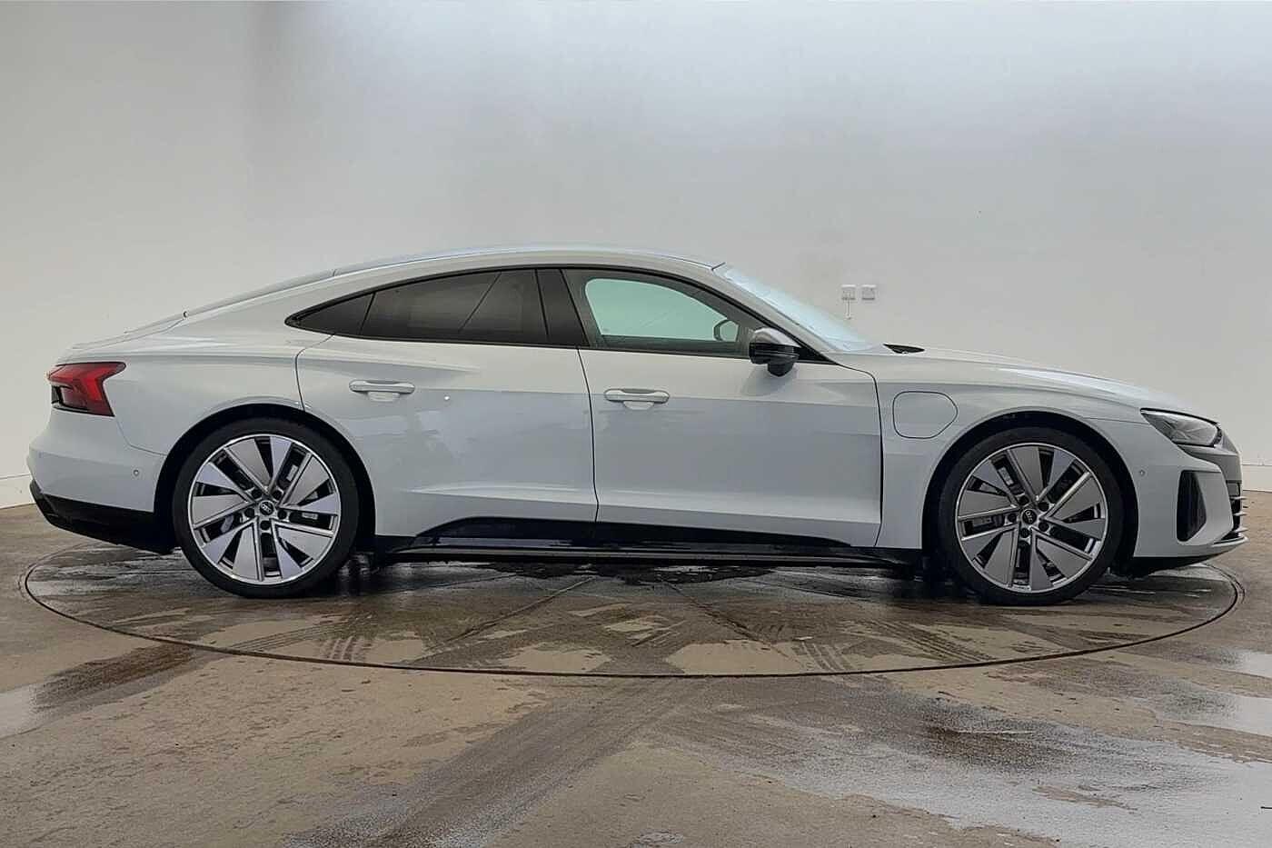 Used Audi RS e-tron GT 2023 for sale - 76385436: Photo 3