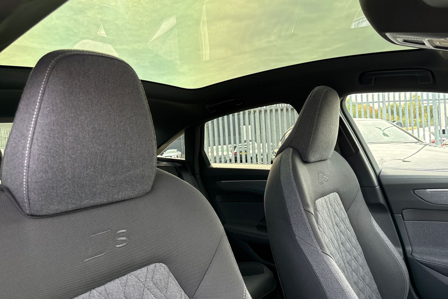 Used Audi A6 Saloon 2025 for sale - 76232565: Photo 23