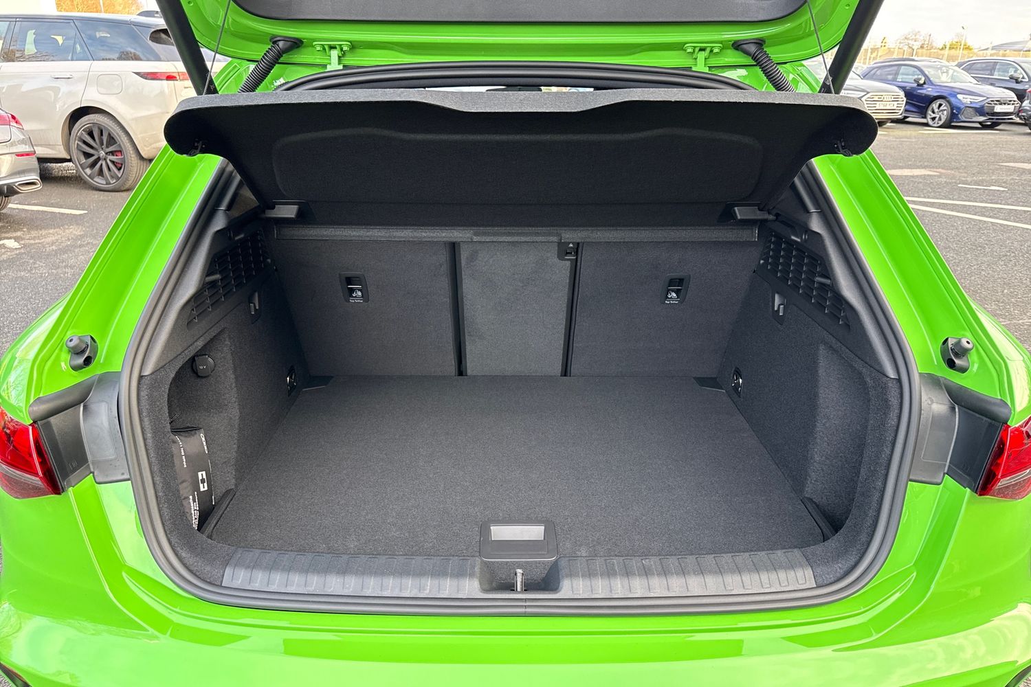 Used Audi RS3 2026 for sale - 77382936: Photo 6