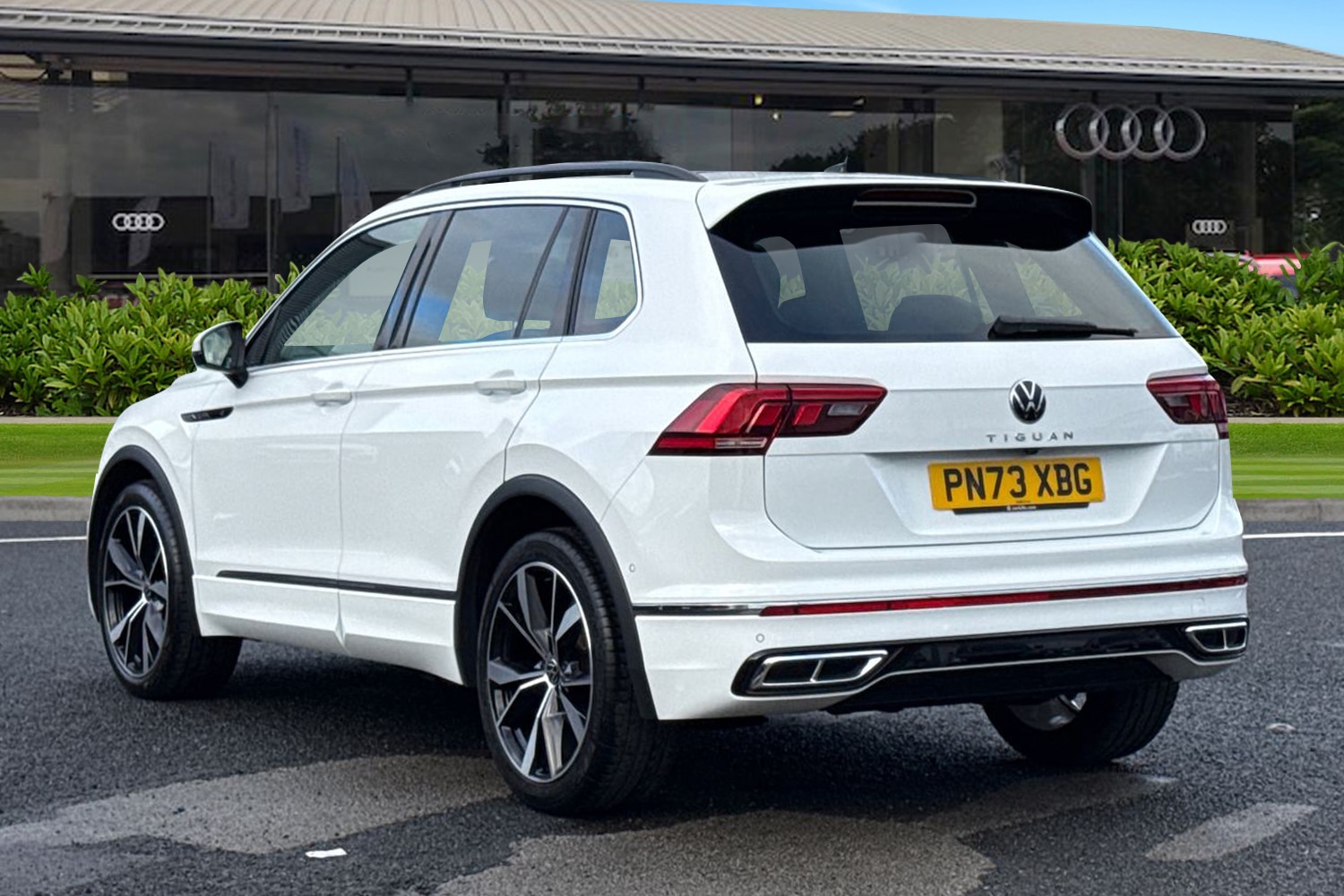 Used Volkswagen Tiguan 2023 for sale - 77368439: Photo 2