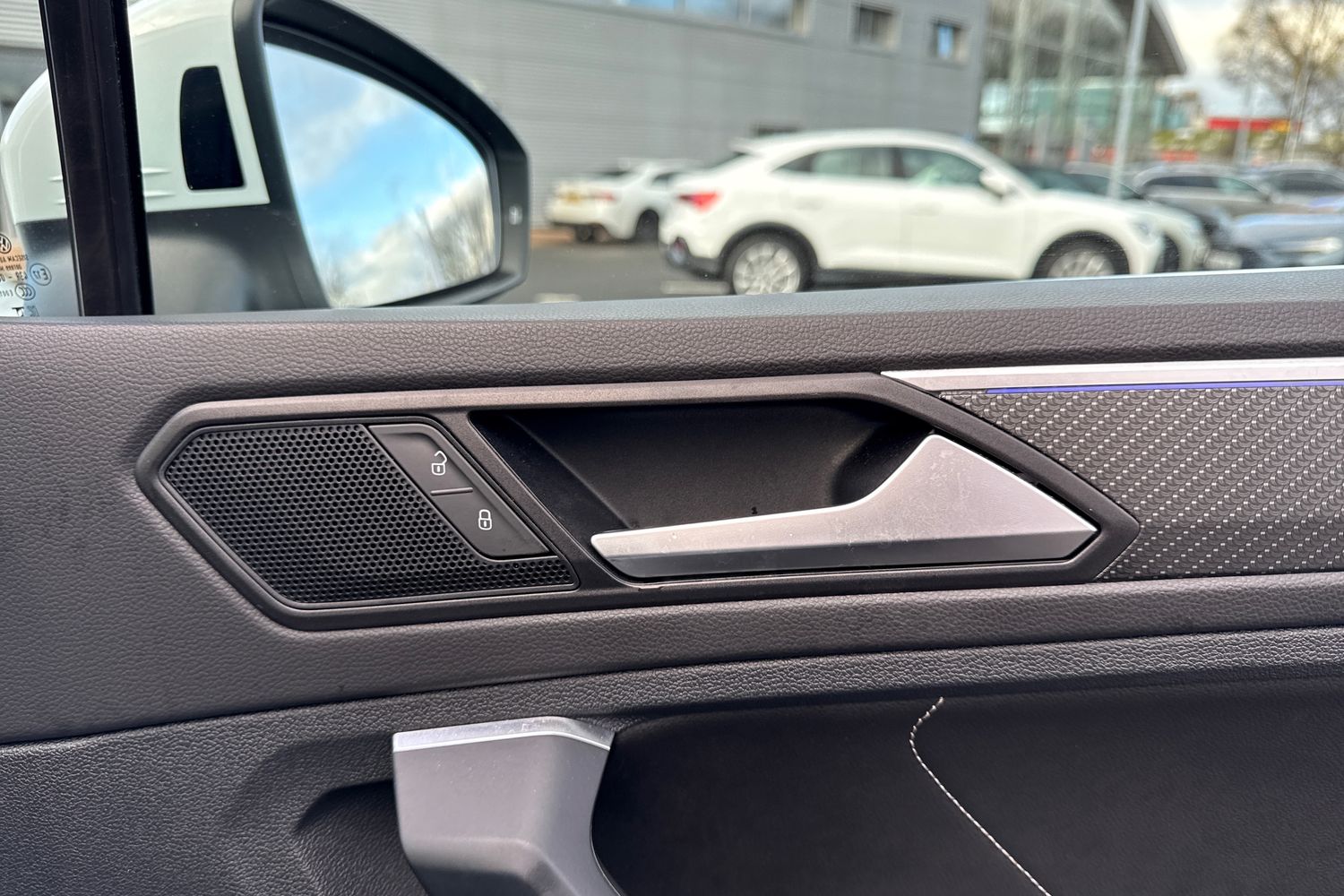 Used Volkswagen Tiguan 2023 for sale - 77368439: Photo 21