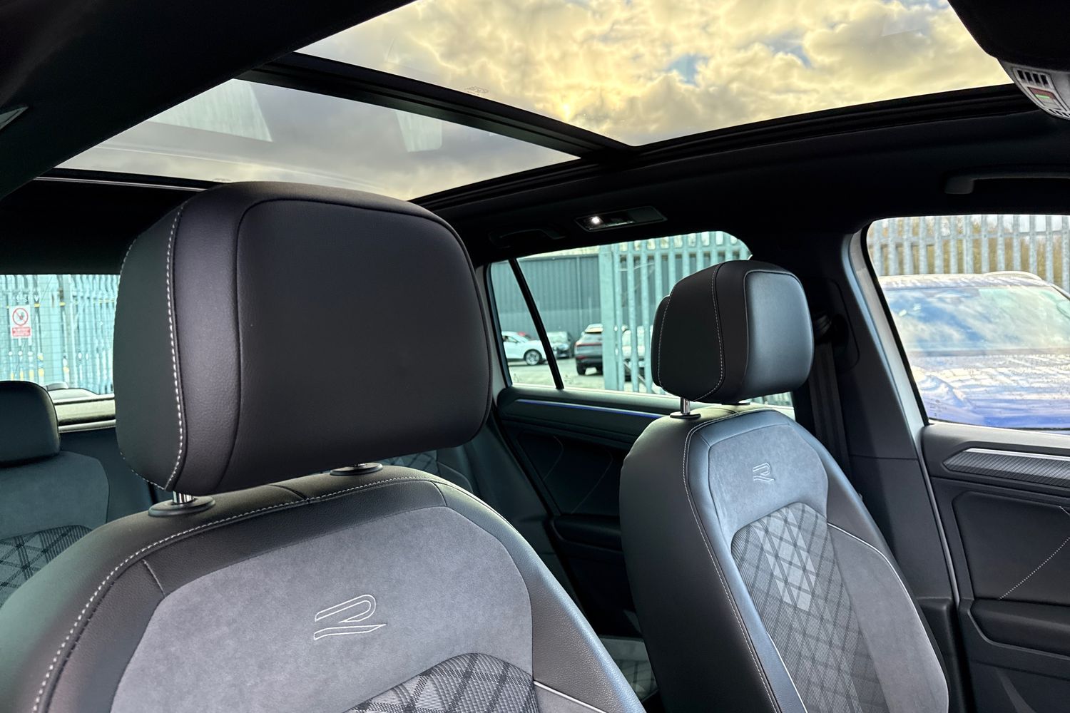 Used Volkswagen Tiguan 2023 for sale - 77368439: Photo 24