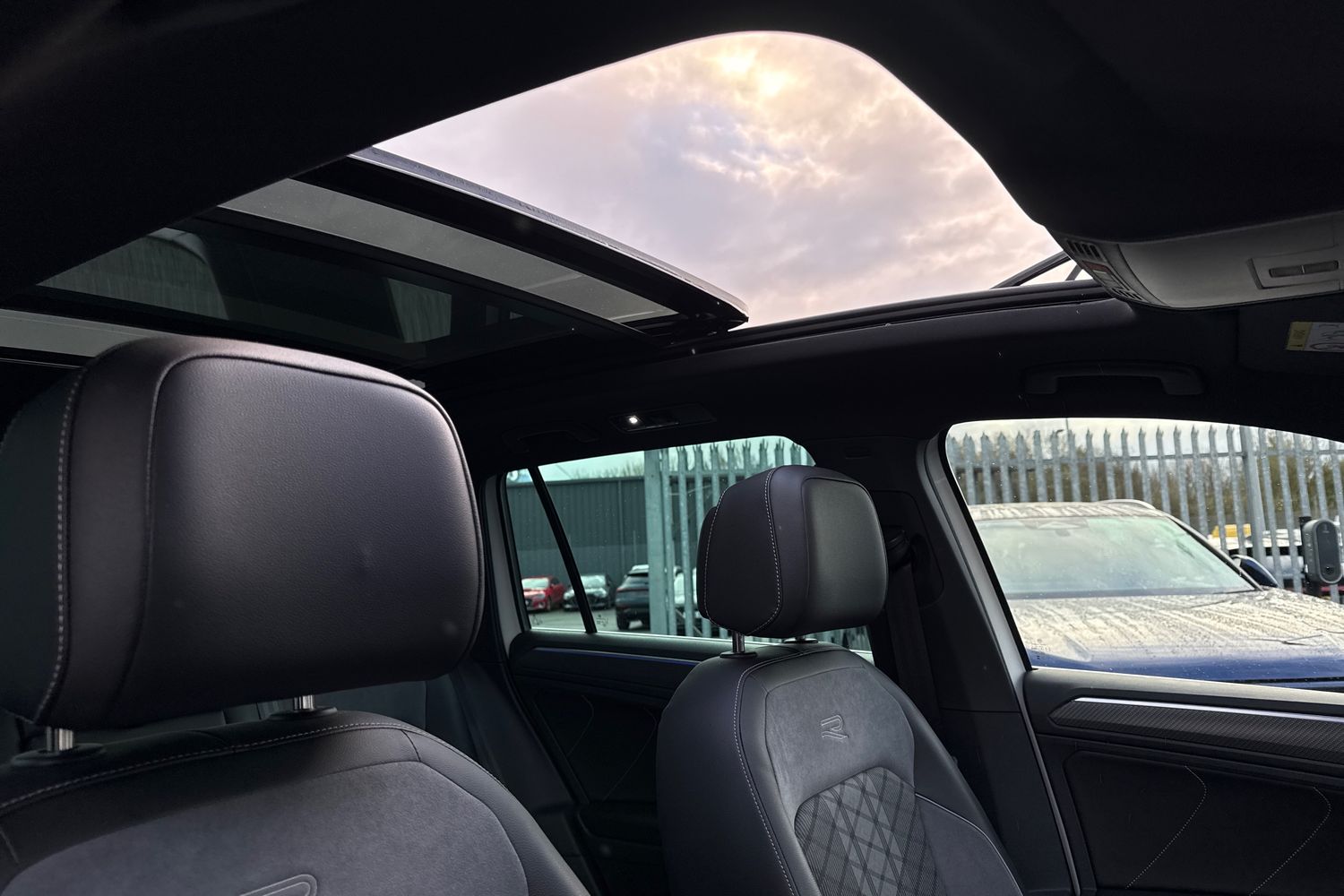 Used Volkswagen Tiguan 2023 for sale - 77368439: Photo 54