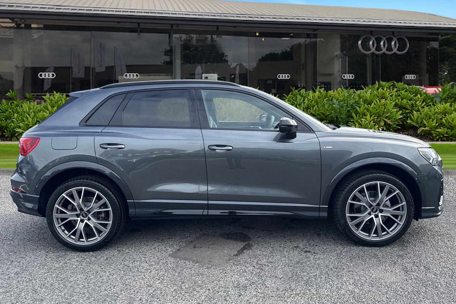 Used Audi Q3 2025 for sale - 76654375: Photo 3