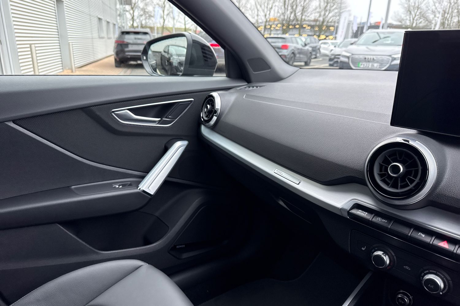 Used Audi Q2 2025 for sale - 76972809: Photo 19