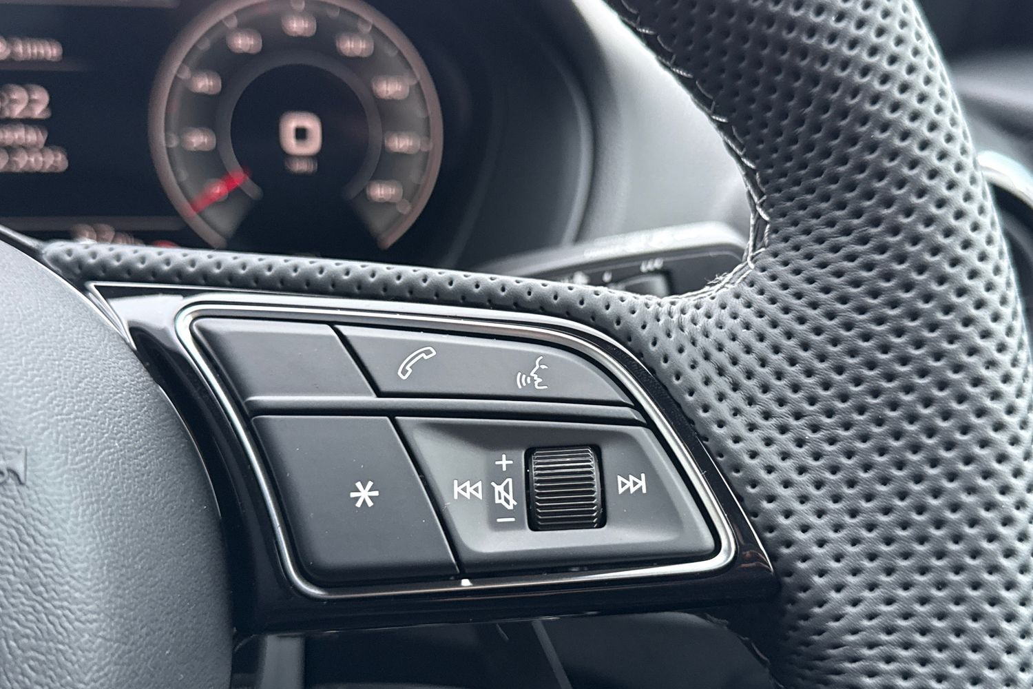 Used Audi Q2 2025 for sale - 76972809: Photo 49