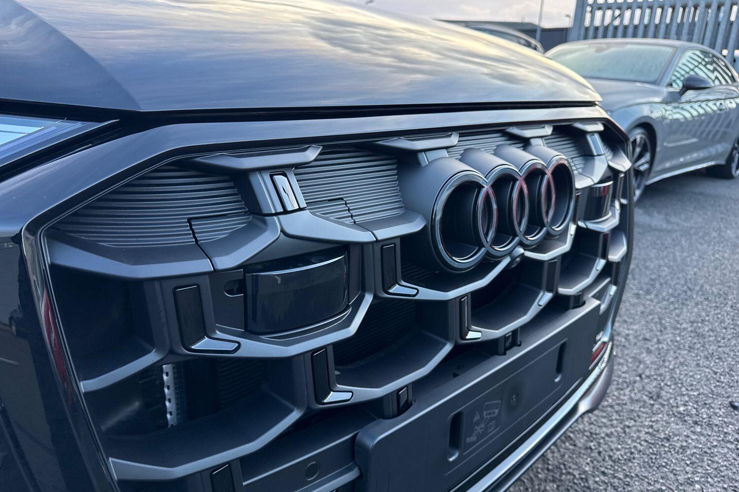 Used Audi SQ7 2025 for sale - 76968058: Photo 24