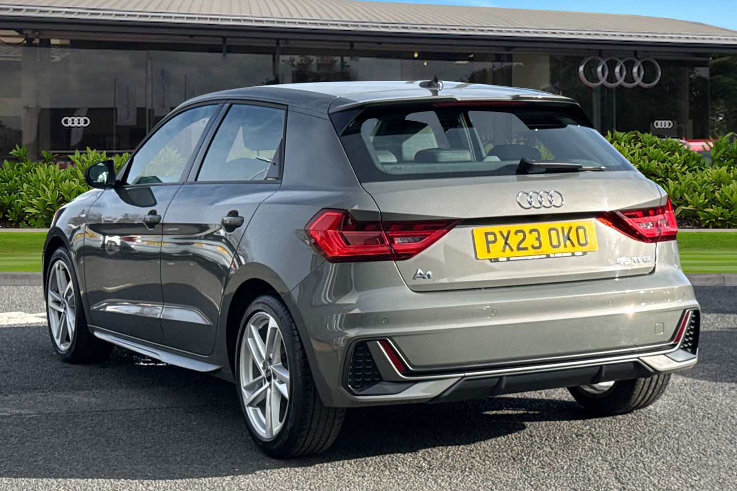 Used Audi A1 2023 for sale - 77553353: Photo 2