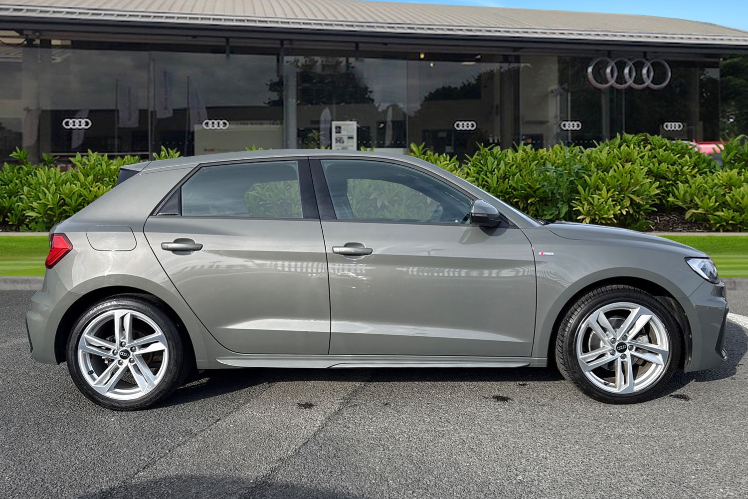 Used Audi A1 2023 for sale - 77553353: Photo 3