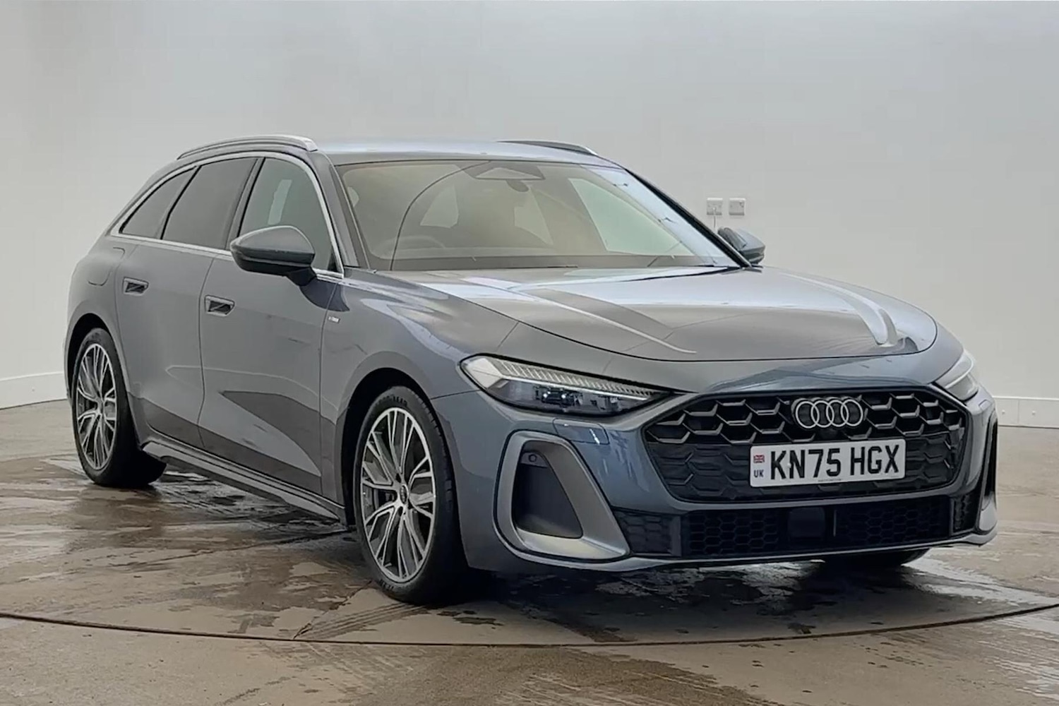 Used Audi A5 2025 for sale - 77161418: Photo 1