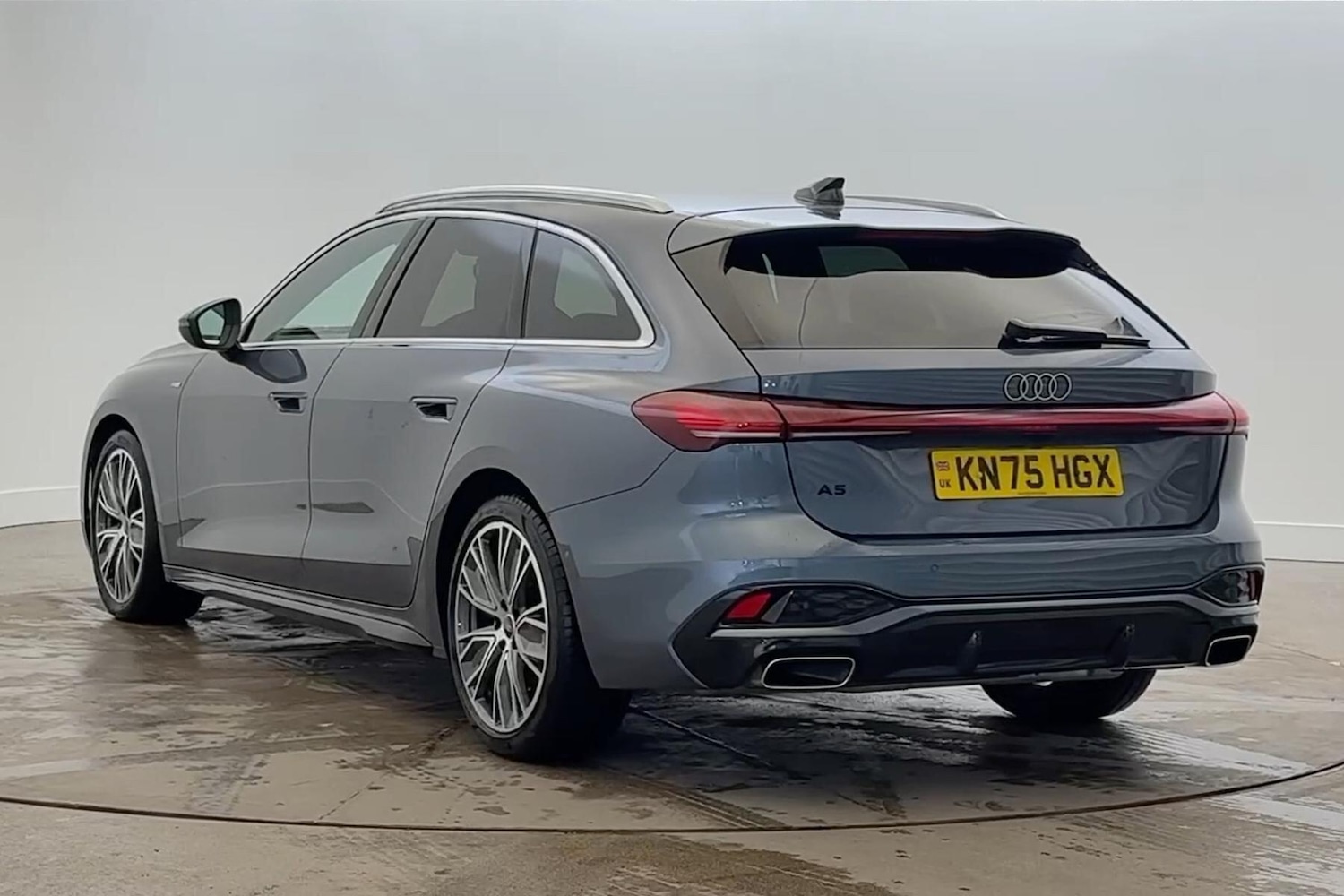 Used Audi A5 2025 for sale - 77161418: Photo 2