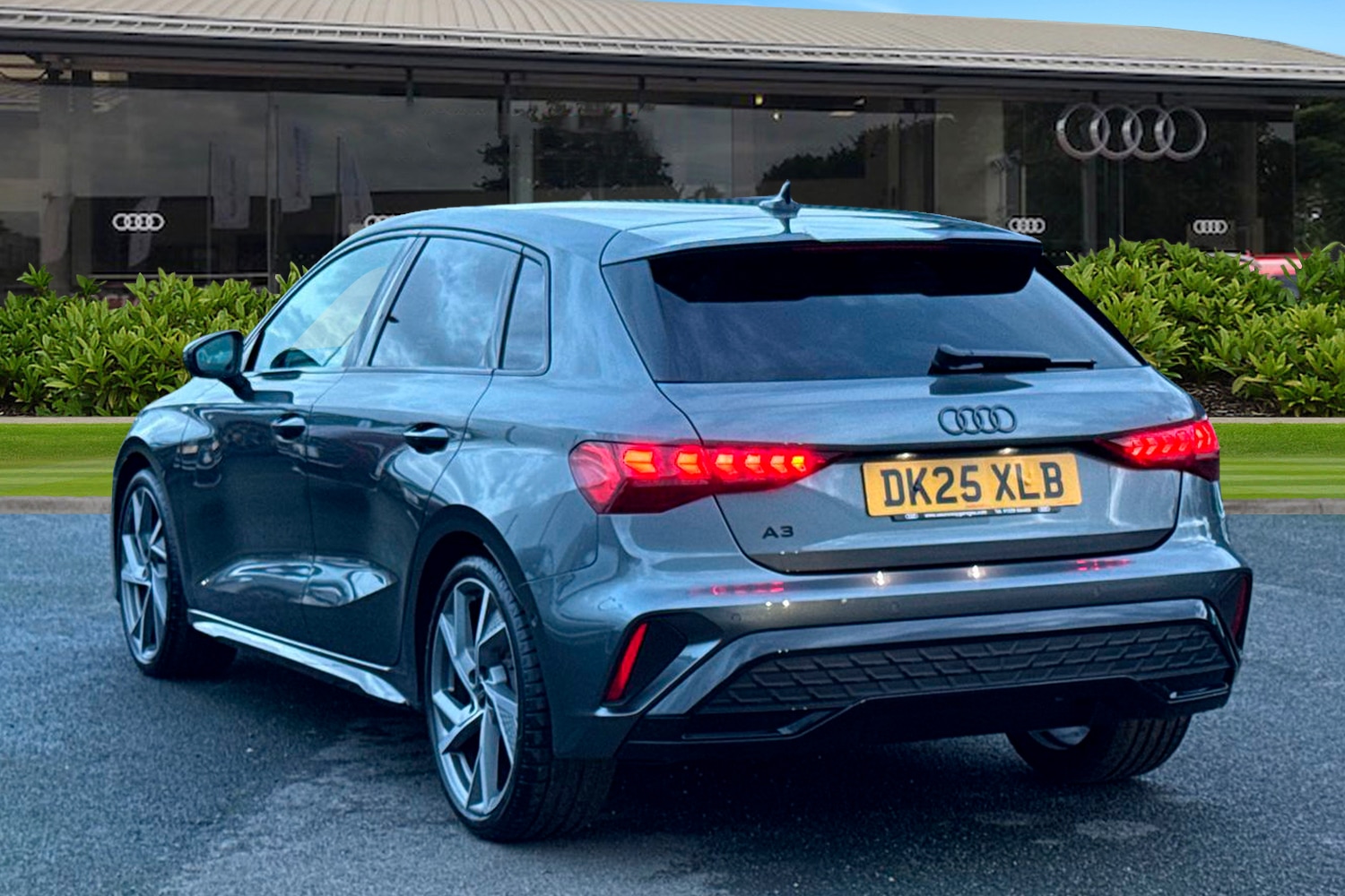 Used Audi A3 2025 for sale - 76884021: Photo 2