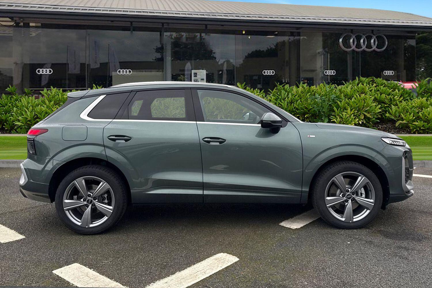 Used Audi Q3 2026 for sale - 77383064: Photo 3