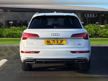 Used Audi Q5 2021 for sale - 77459009: Photo