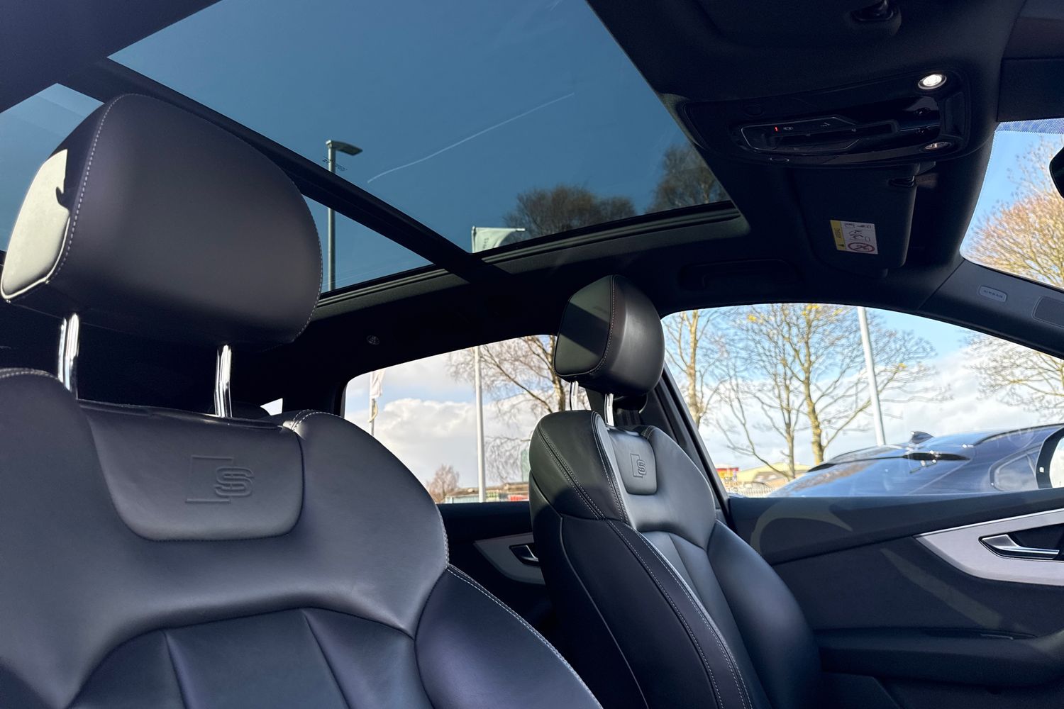 Used Audi Q7 2023 for sale - 78055870: Photo 24