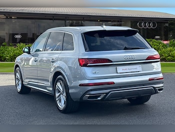 Used Audi Q7 2023 for sale - 78055870: Photo