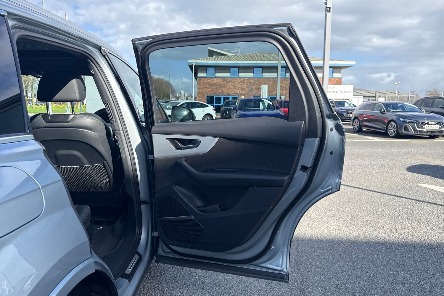 Used Audi Q7 2023 for sale - 78055870: Photo 40