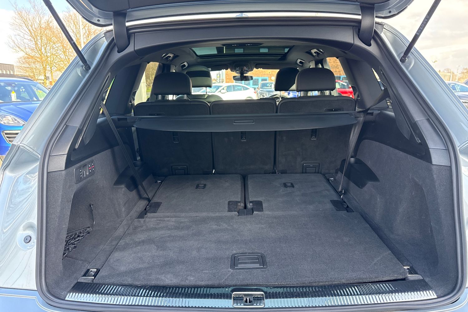 Used Audi Q7 2023 for sale - 78055870: Photo 7