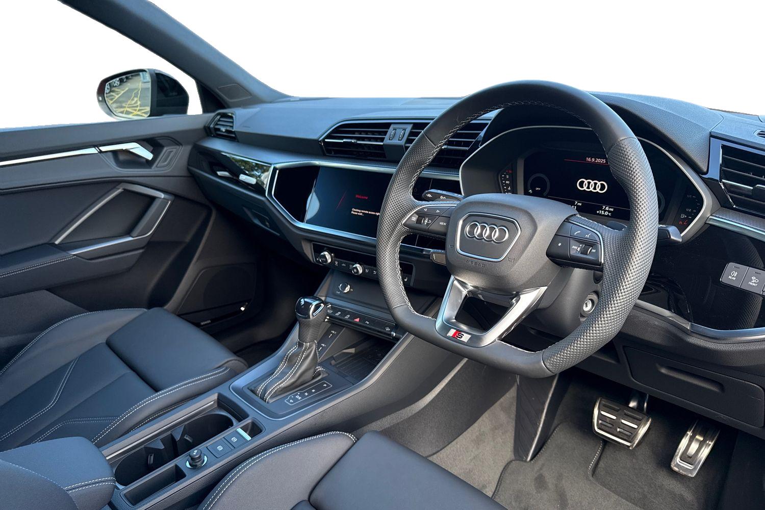 Used Audi Q3 2025 for sale - 76653992: Photo 13