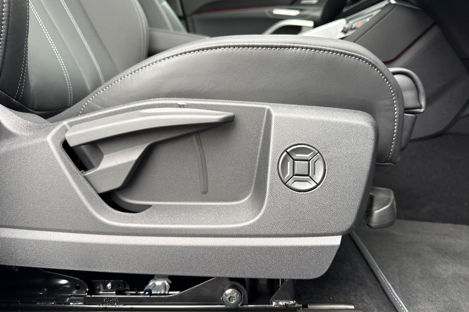 Used Audi Q5 2025 for sale - 76576286: Photo 44