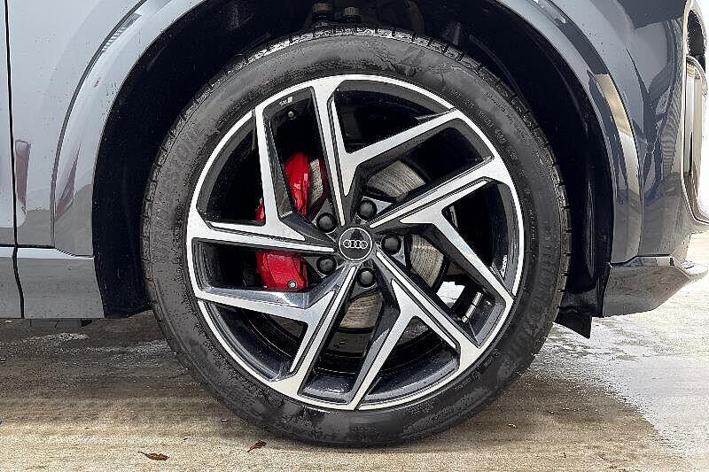 Used Audi Q6 e-tron 2025 for sale - 76438845: Photo 4