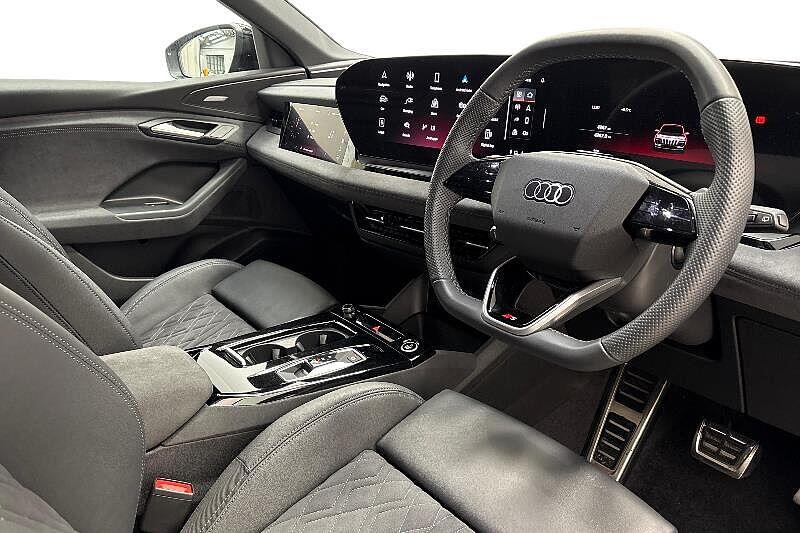 Used Audi Q6 e-tron 2025 for sale - 76438845: Photo 6
