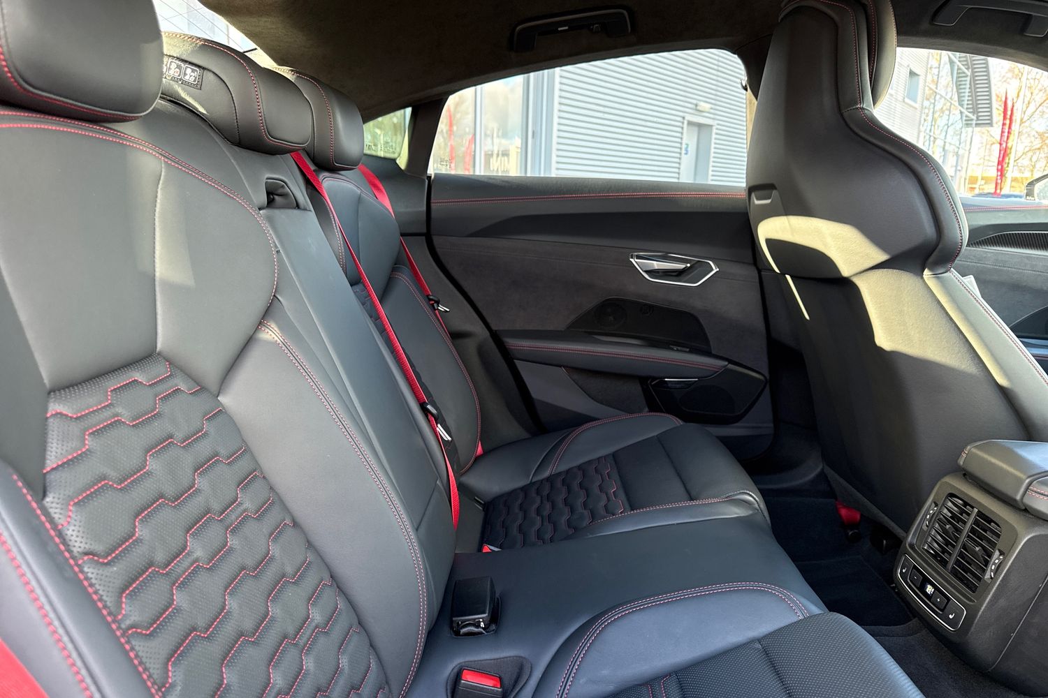 Used Audi RS e-tron GT 2022 for sale - 78069856: Photo 38