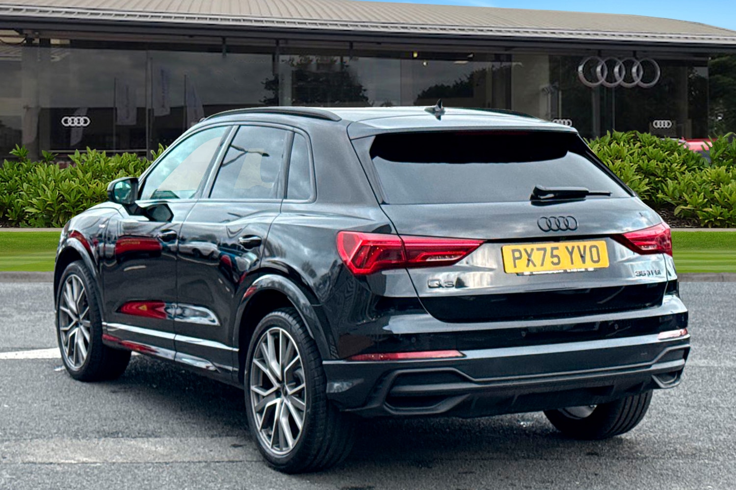 Used Audi Q3 2025 for sale - 77368334: Photo 2