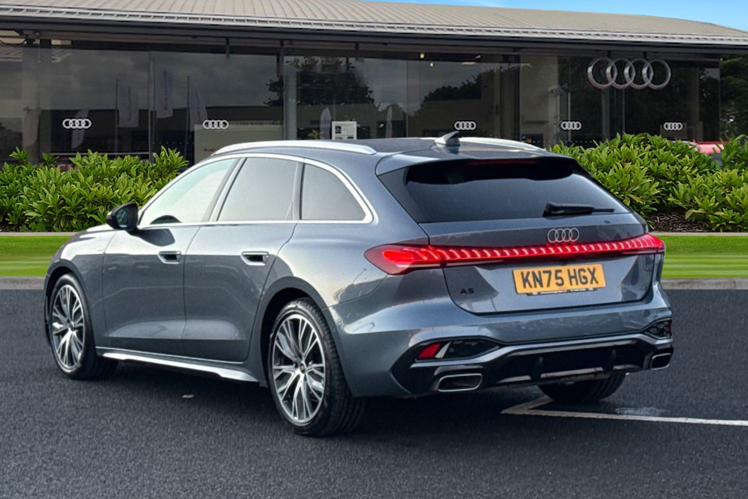 Used Audi A5 2025 for sale - 77368636: Photo 2