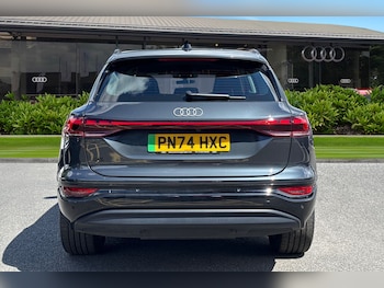 Used Audi Q6 e-tron 2024 for sale - 79082641: Photo