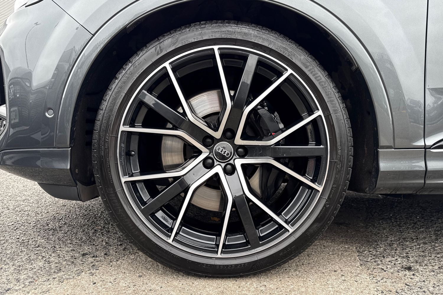 Used Audi SQ7 2025 for sale - 76274542: Photo 10