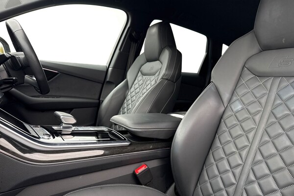 Used Audi SQ7 2025 for sale - 76274542: Photo 16
