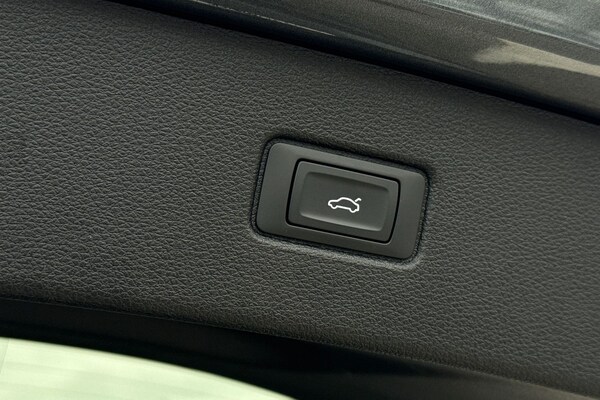 Used Audi SQ7 2025 for sale - 76274542: Photo 26