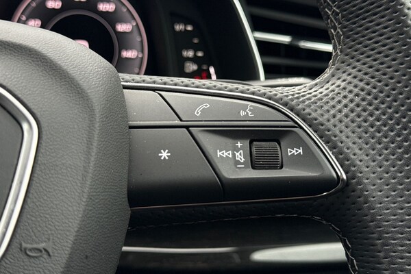 Used Audi SQ7 2025 for sale - 76274542: Photo 44