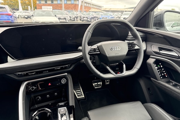 Used Audi Q5 2025 for sale - 76250634: Photo 17