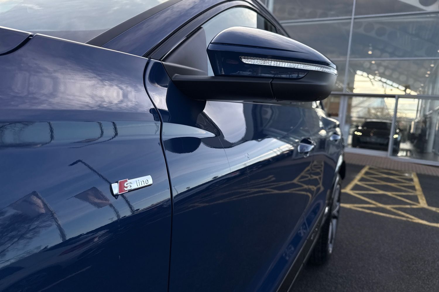 Used Audi Q6 e-tron 2026 for sale - 77805327: Photo 25