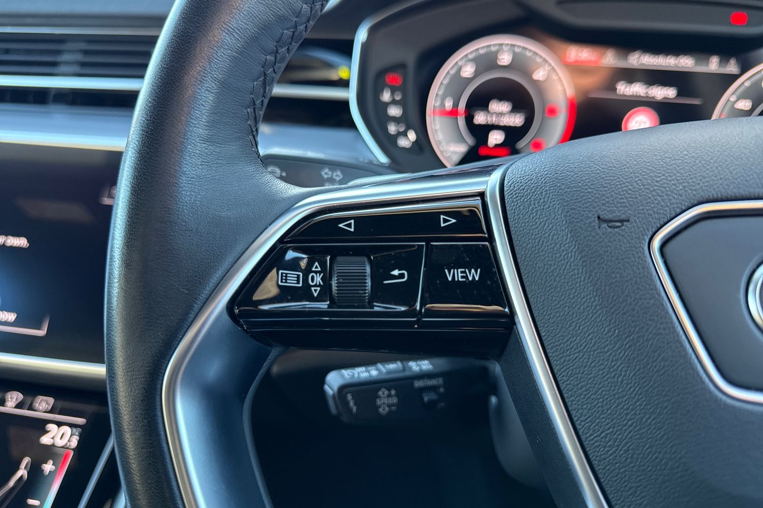 Used Audi A8 2023 for sale - 77582634: Photo 50