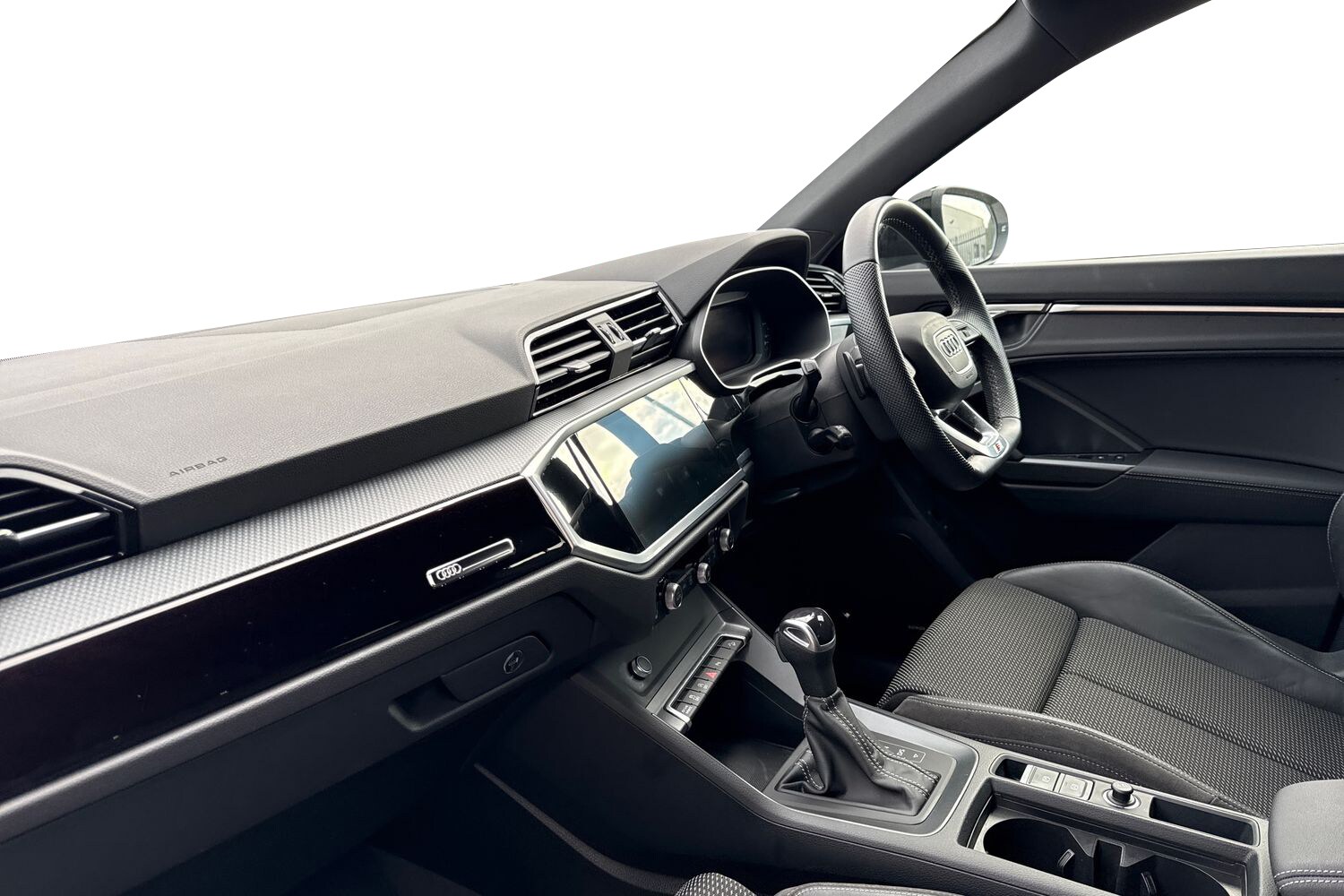 Used Audi Q3 2022 for sale - 76218555: Photo 15