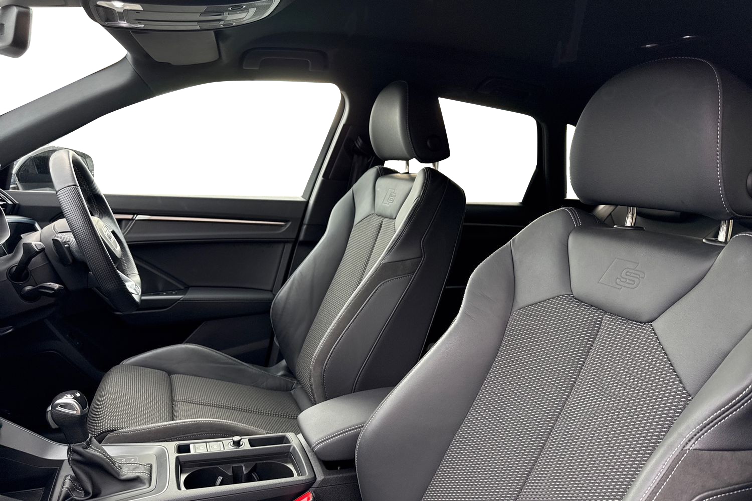 Used Audi Q3 2022 for sale - 76218555: Photo 16