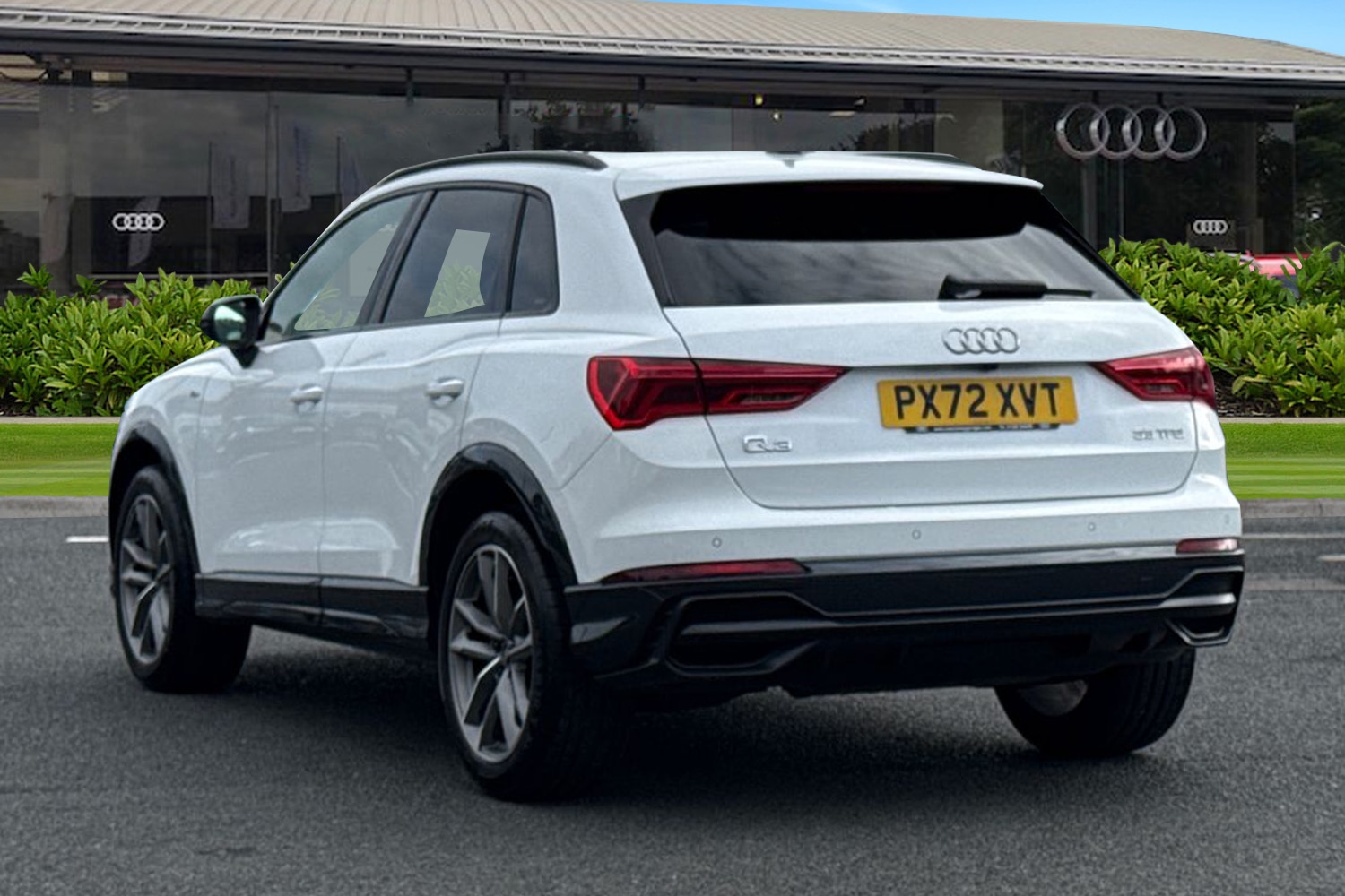 Used Audi Q3 2022 for sale - 76218555: Photo 2
