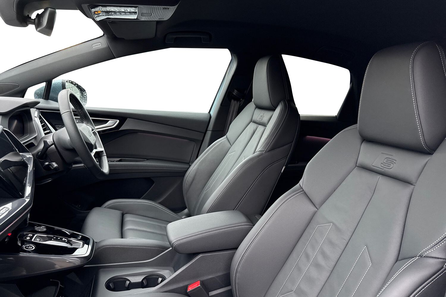 Used Audi Q4 e-tron 2024 for sale - 77368662: Photo 11